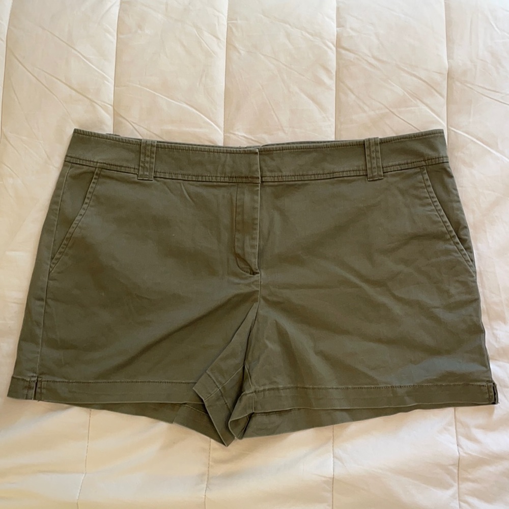 WOMENS NY&CO SHORTS